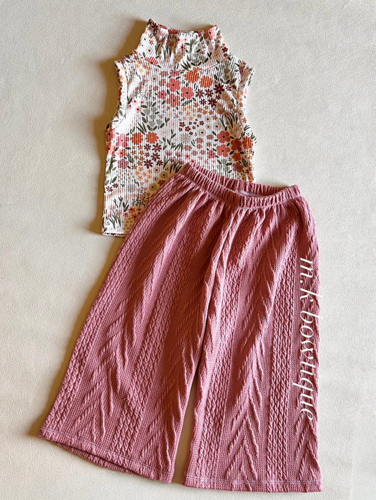 2T Mockneck Tank & Sweater Flow Pants